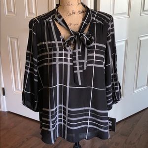 Brand new iz byer blouse